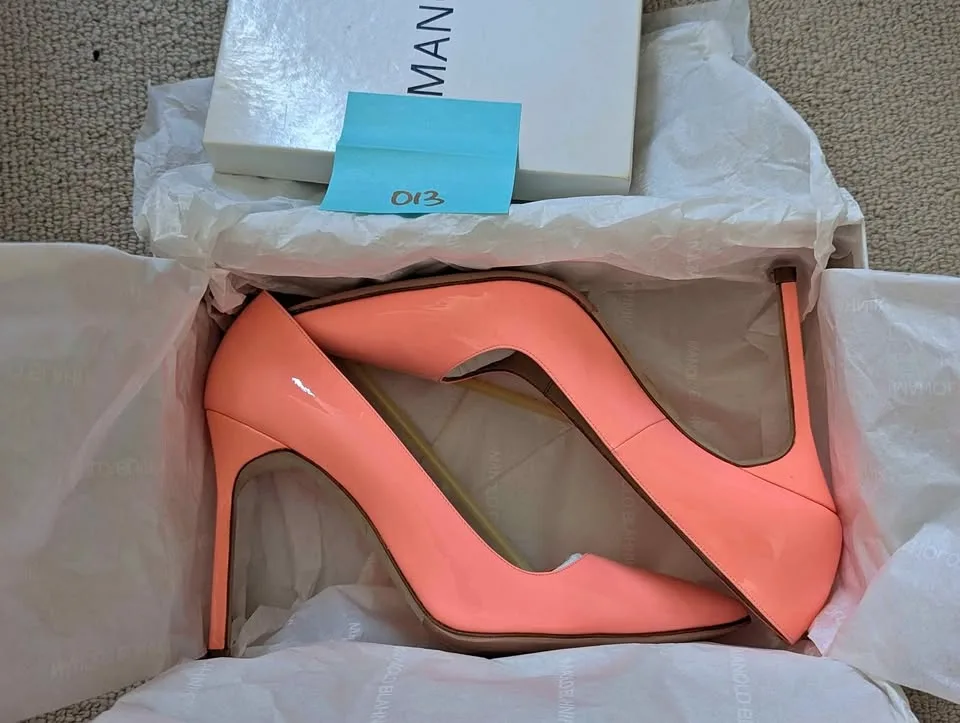 Manolo Blahnik BB Pumps Coral Size 39 EU thumbnail