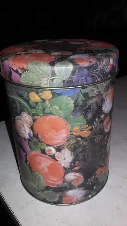 Floral Tin