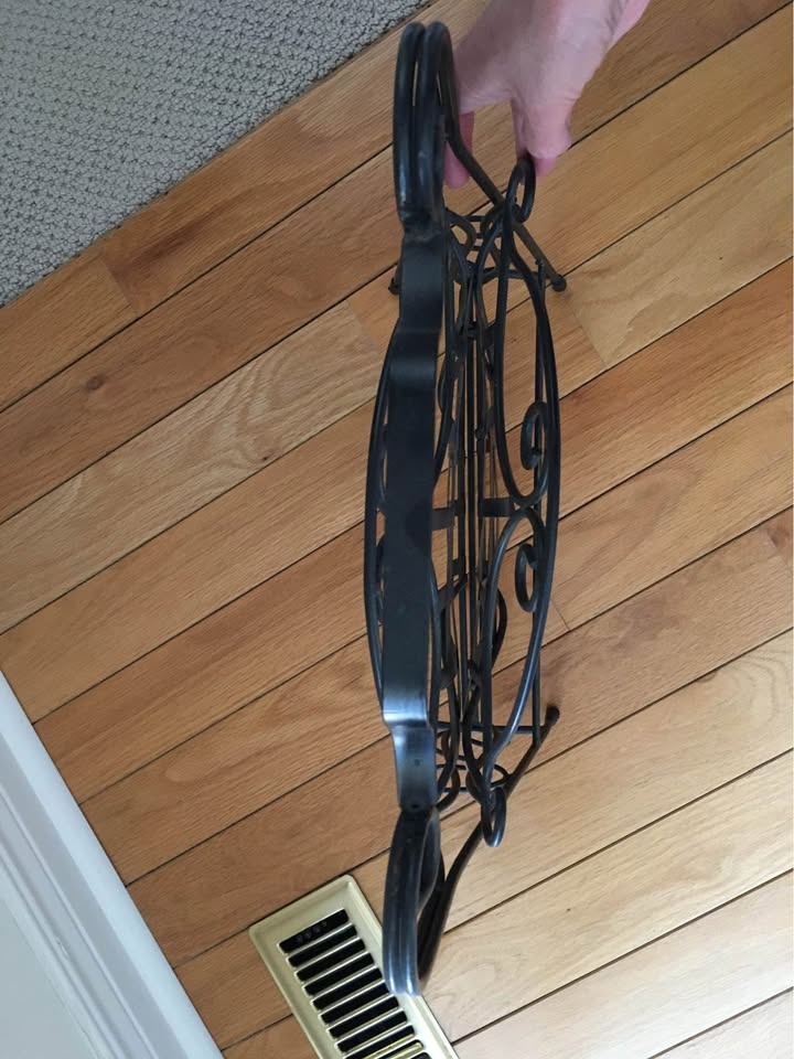 Brand New Black Wrought Iron Expandable Holder - photo 5