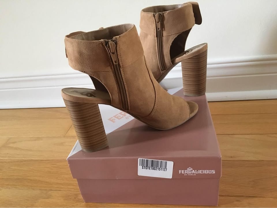 Fergalicious Suede Latte Booties/Sandals Size 8 - photo 3