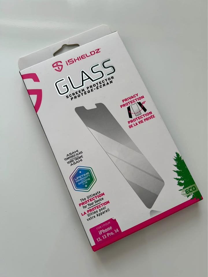 iSHIELDZ Privacy❤️Glass Screen Protector for iPhone 13/13 Pro/14