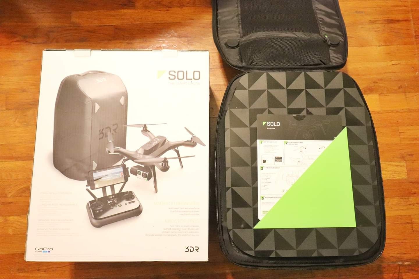 Never used! 3DR Solo Quadcopter with tons of extras! - photo 2