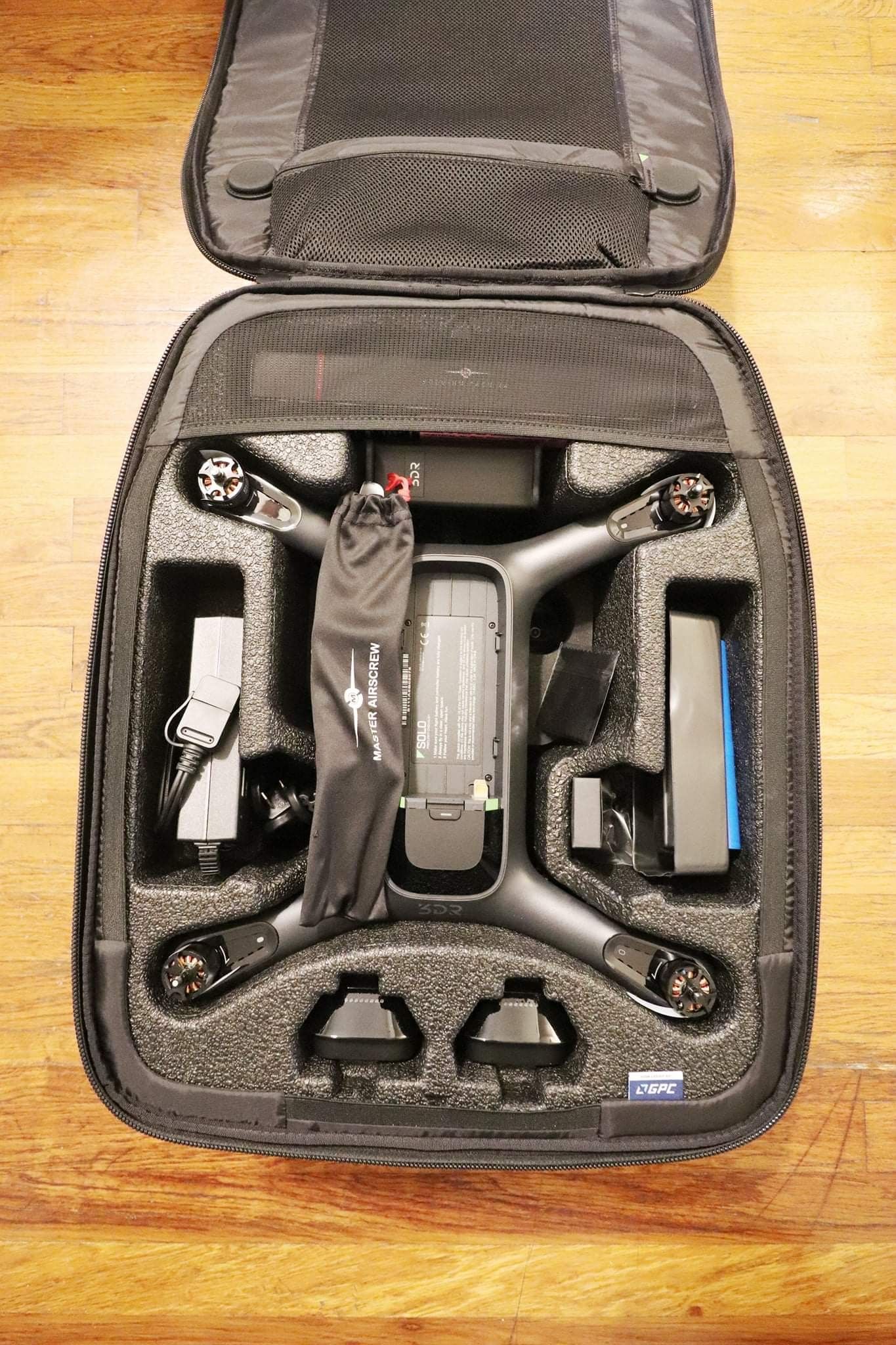 Never used! 3DR Solo Quadcopter with tons of extras! - photo 4