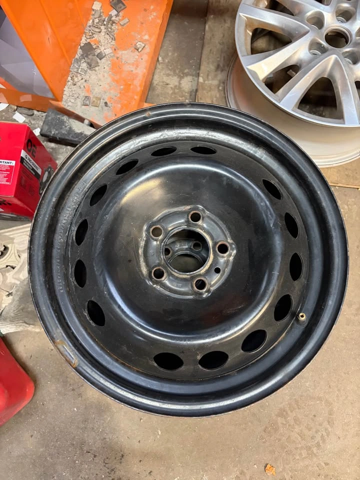 16inch Steel Rims 5x108 CB: 63.4mm Ford Focus - photo 2