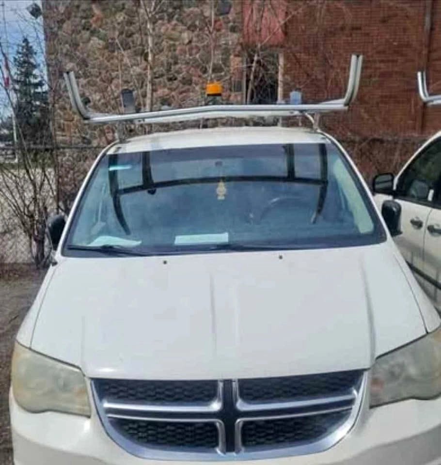 Roof Racks for Dodge Grand Caravan (5 Left)
