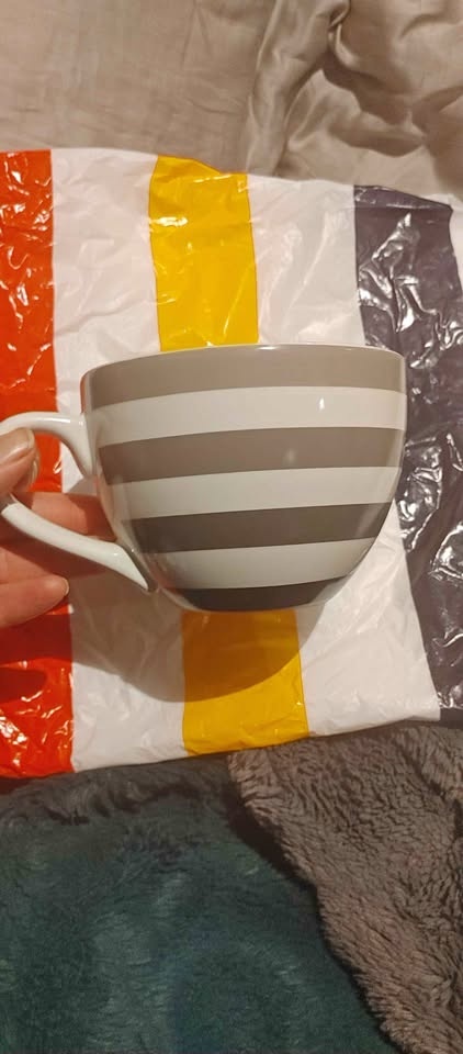 🧡New Hudson's Bay Mug - Dishwasher & Microwave Safe