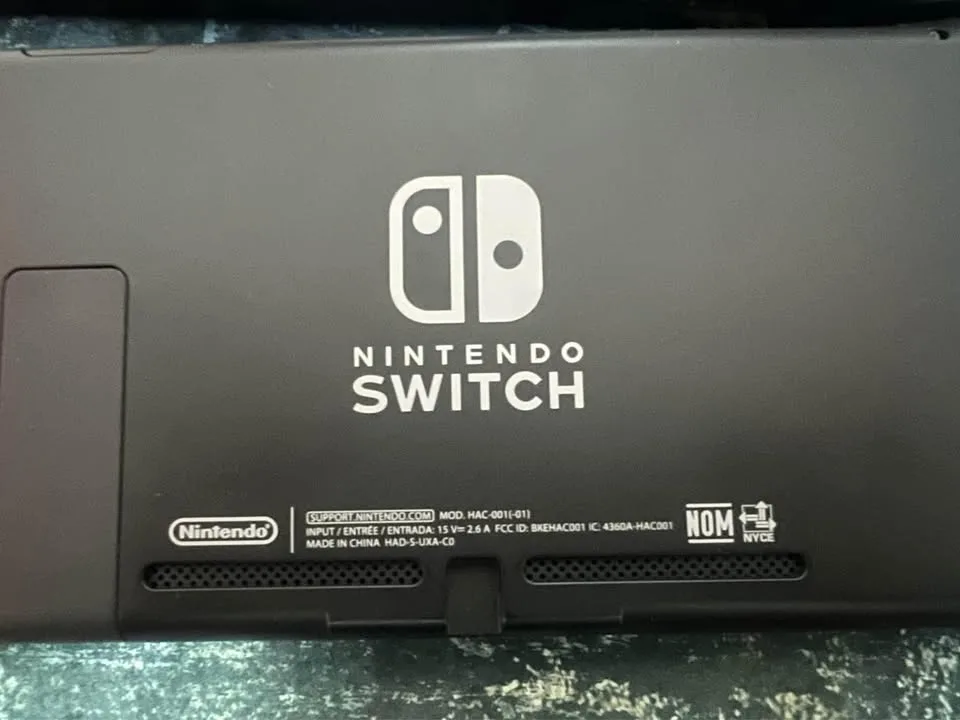 Nintendo Switch V2 Hard Modded image indicator(2)