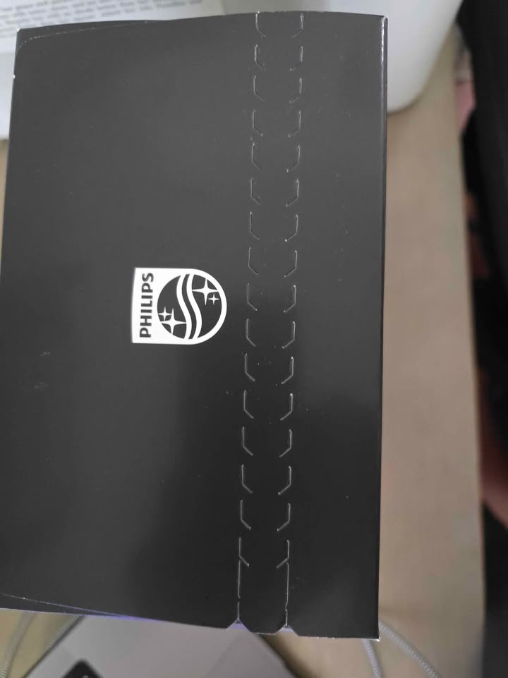 BNIB Philips Sonicare DiamondClean Smart 9350 Black - photo 3