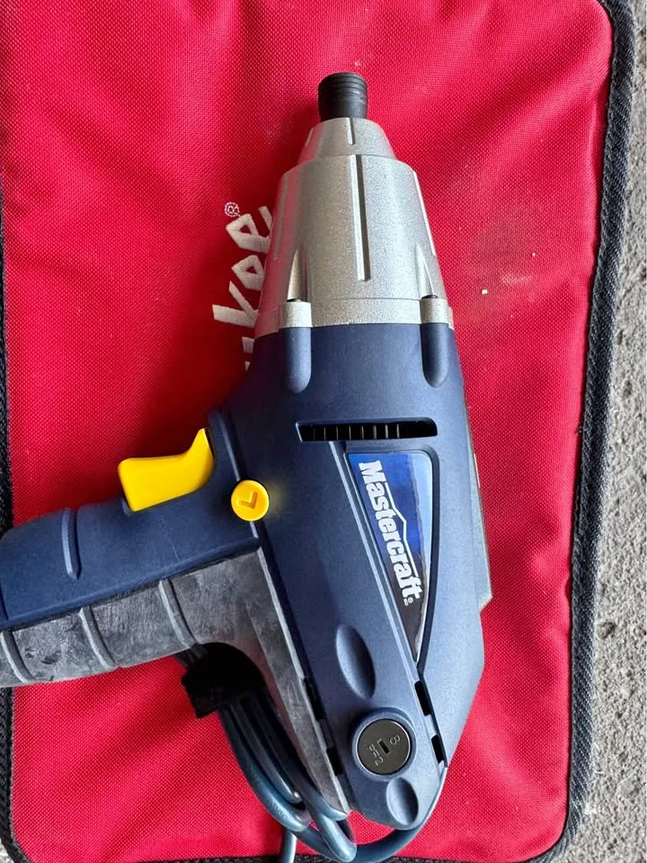 Mastercraft 3.5A ¼-in. Compact Impact Driver thumbnail