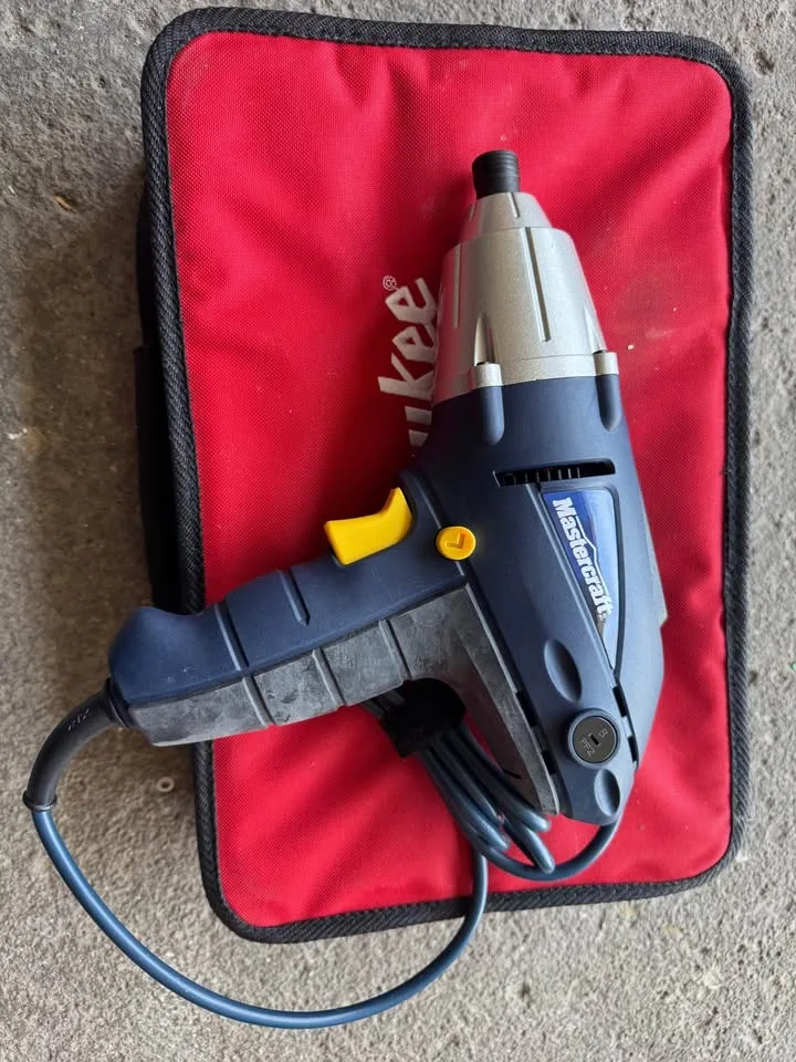 Mastercraft 3.5A ¼-in. Compact Impact Driver image indicator(3)