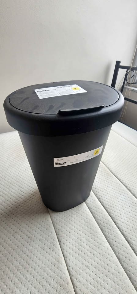 Trash Bins + Disney Frozen Bucket