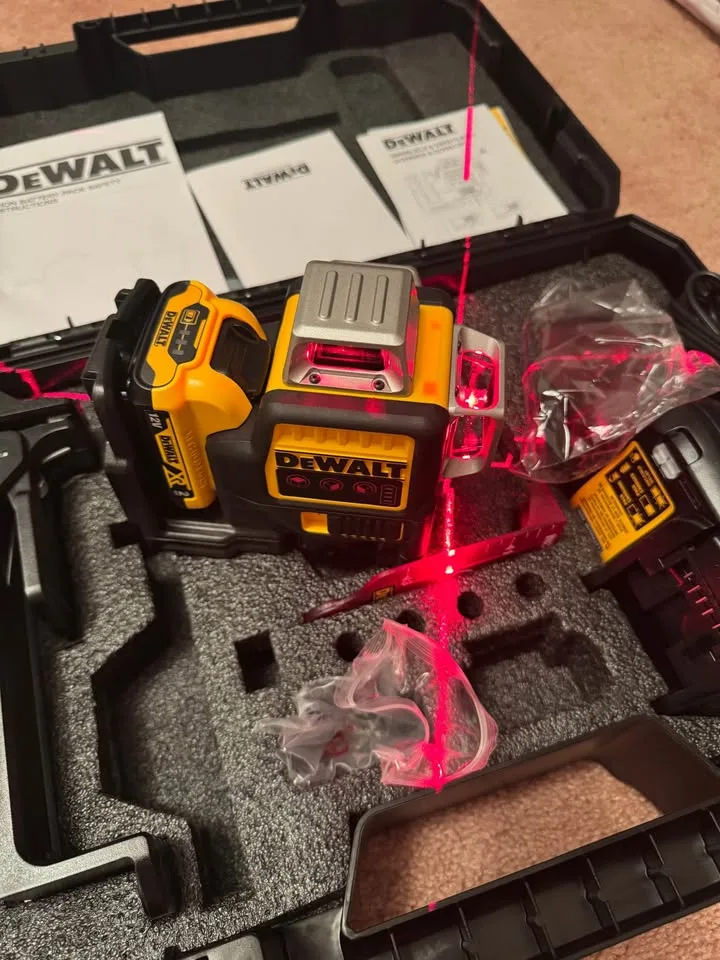 DEWALT DCE089D1R Laser (NEW) image indicator(4)