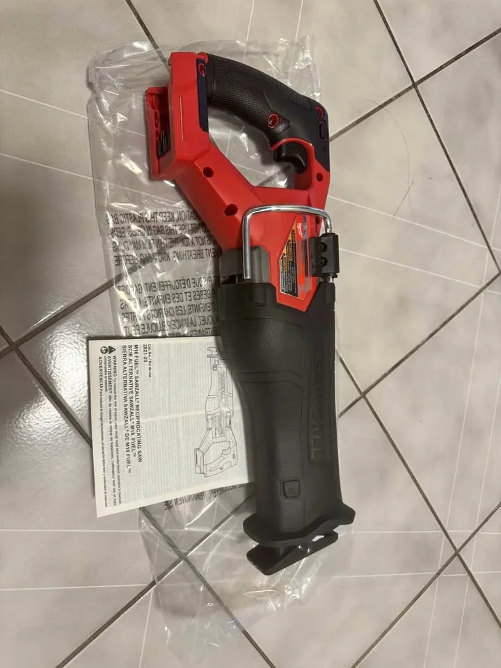 Milwaukee 2821-20 ZawSaw (NEW) thumbnail
