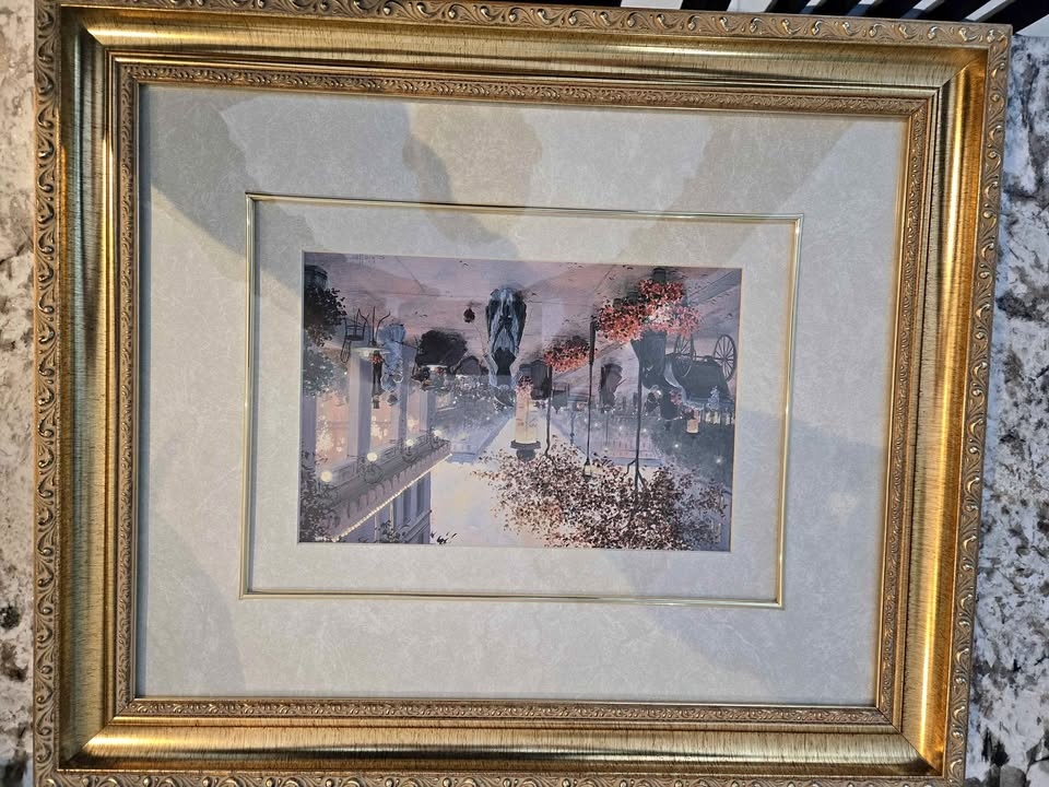 2 beautiful Victorian prints. 20"x17". Professionally framed. $1