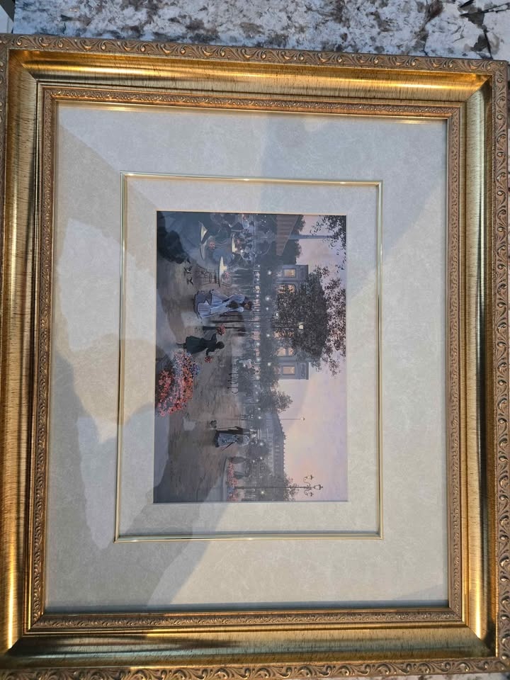 2 beautiful Victorian prints. 20"x17". Professionally framed. $1 - photo 2