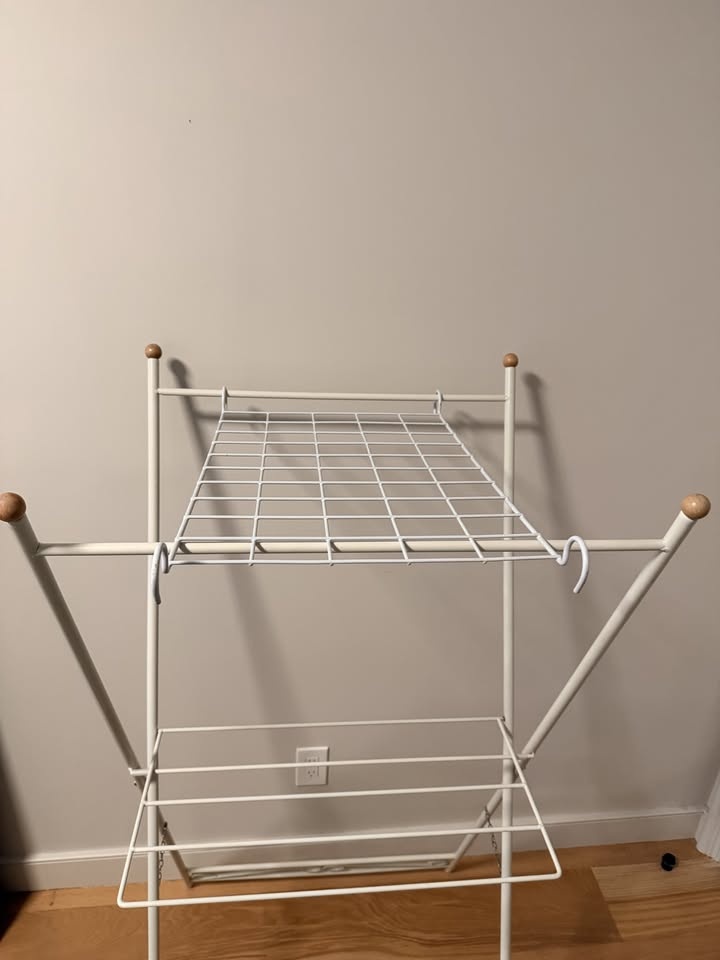 Freestanding Laundry Drying Rack in White - photo 4