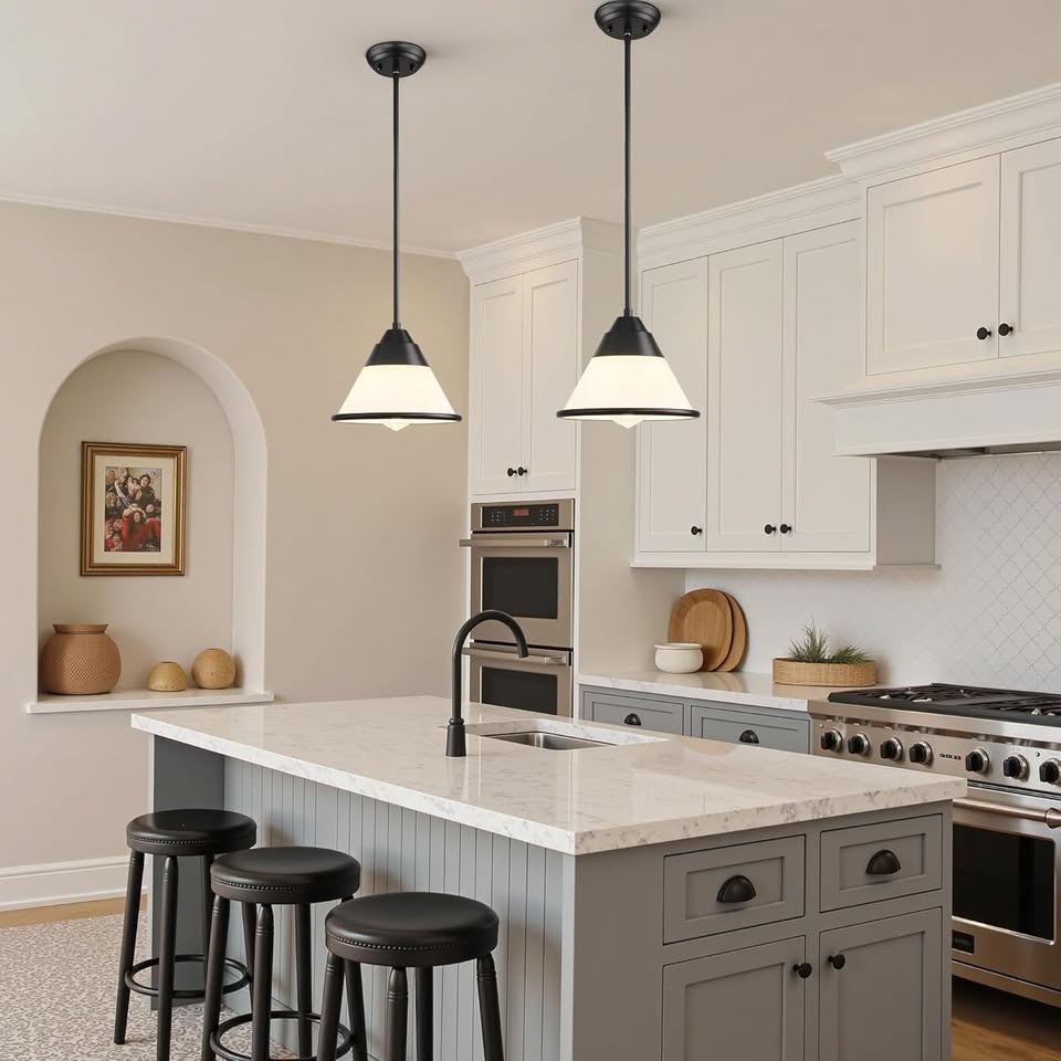 Adjustable Vintage Glass Pendant Light (Black) - photo 5