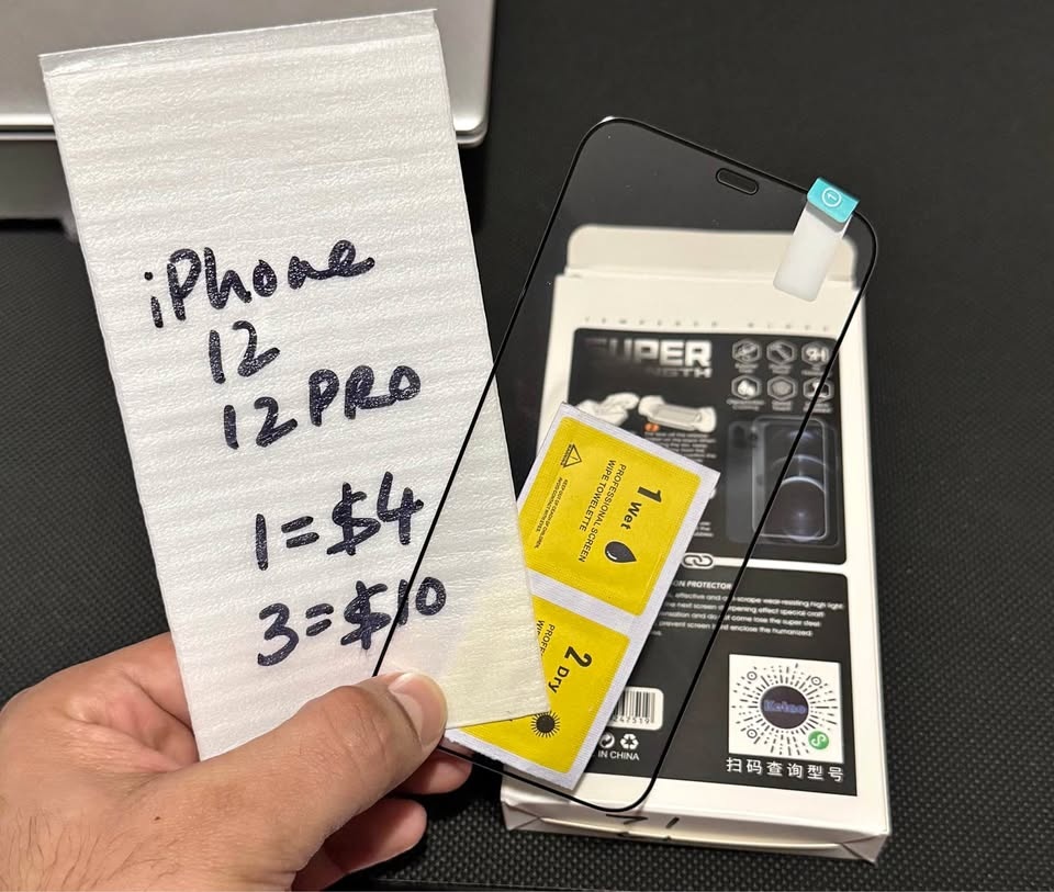 iPhone 12/12 Pro Tempered Glass Screen Protector - NEW