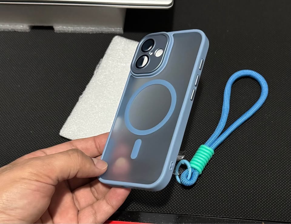 iPhone 16 case with Camera Lens Protector *NEW* - photo 2