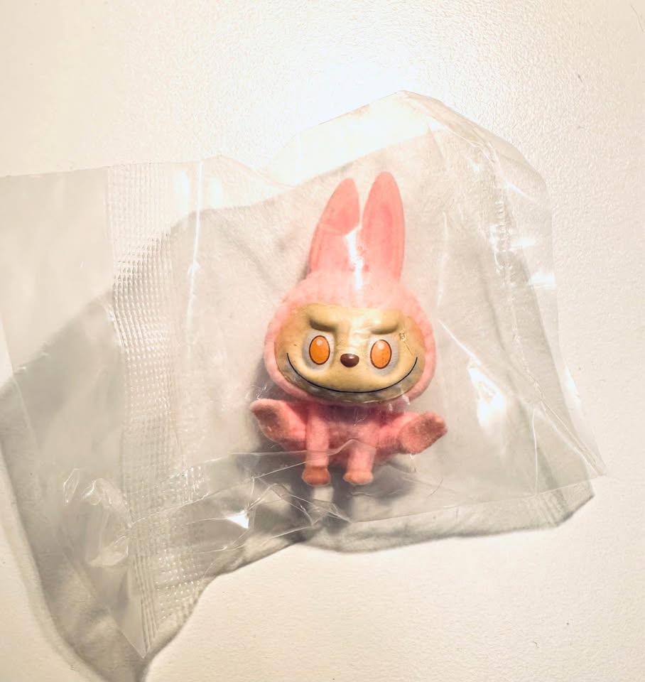 1PC Labubu Lazy Yoga Figure - photo 2