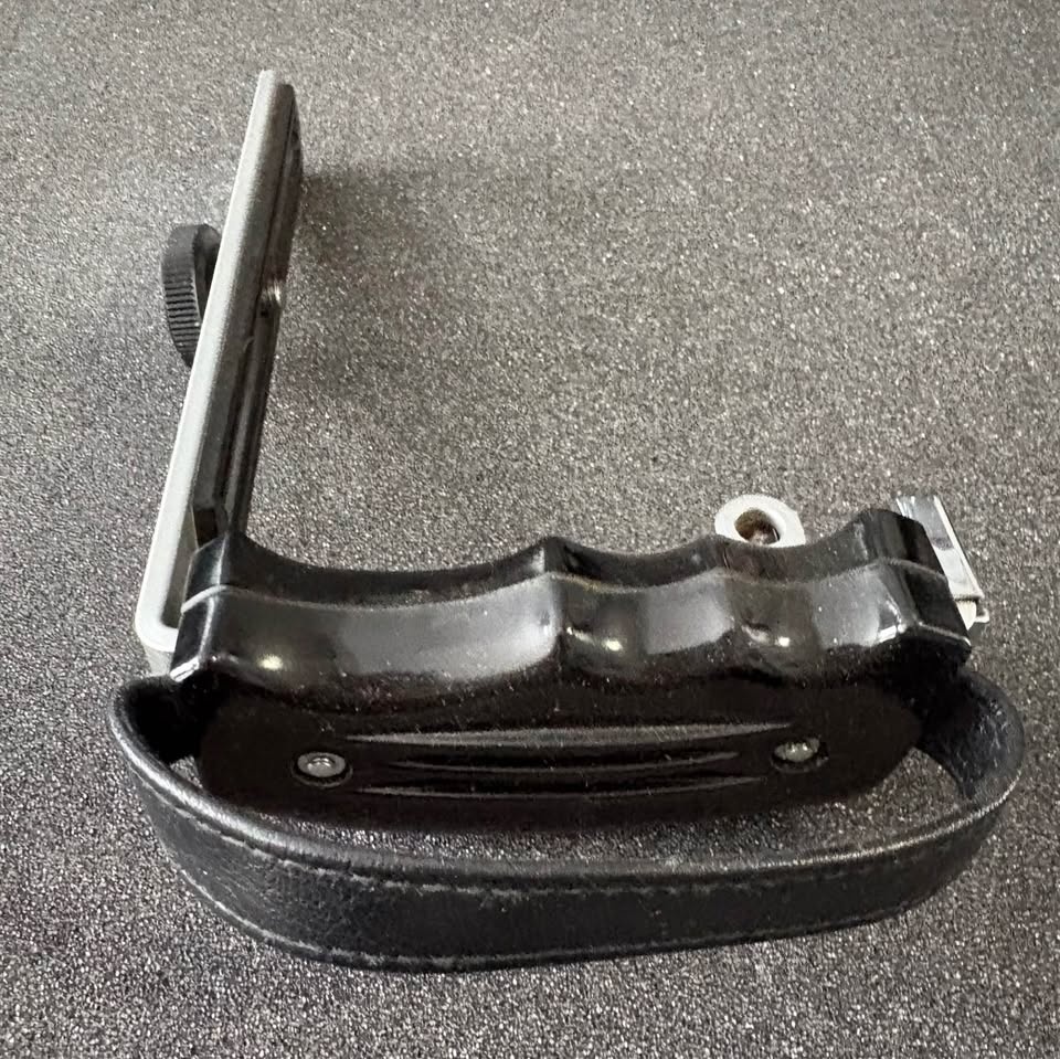 Vintage Flash Bracket Made in Japan - photo 2