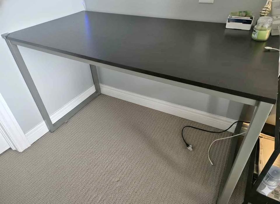 Black Top Desk with Metal Legs
