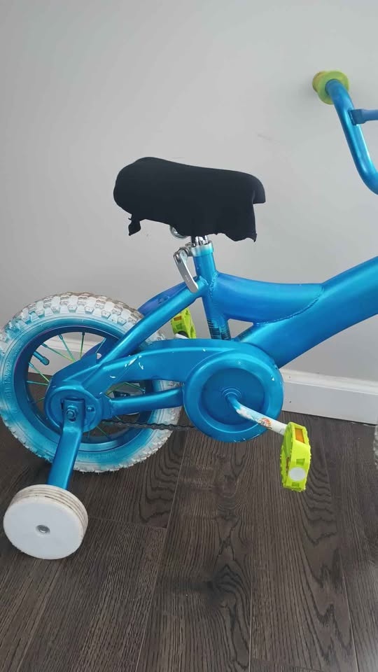 12-inch Kids Bike for 2-4 Year Olds - photo 2