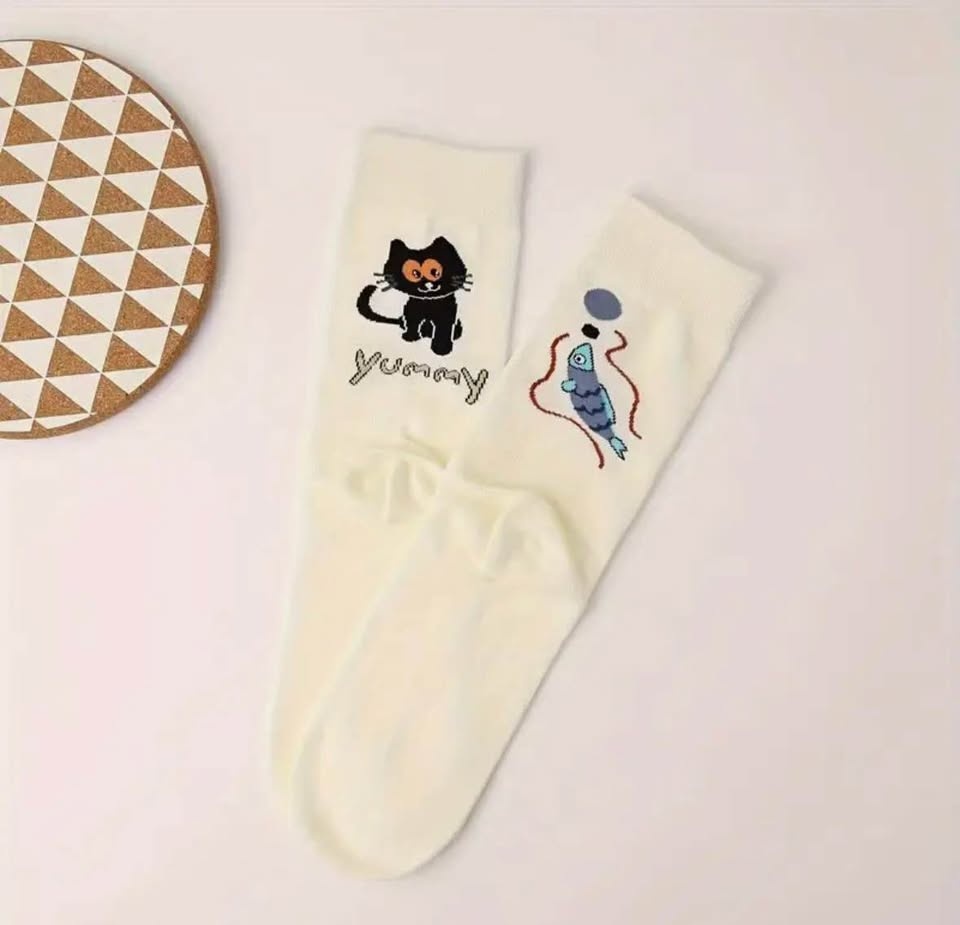 2 Pairs Polyester Knit Animal Crew Socks - photo 2