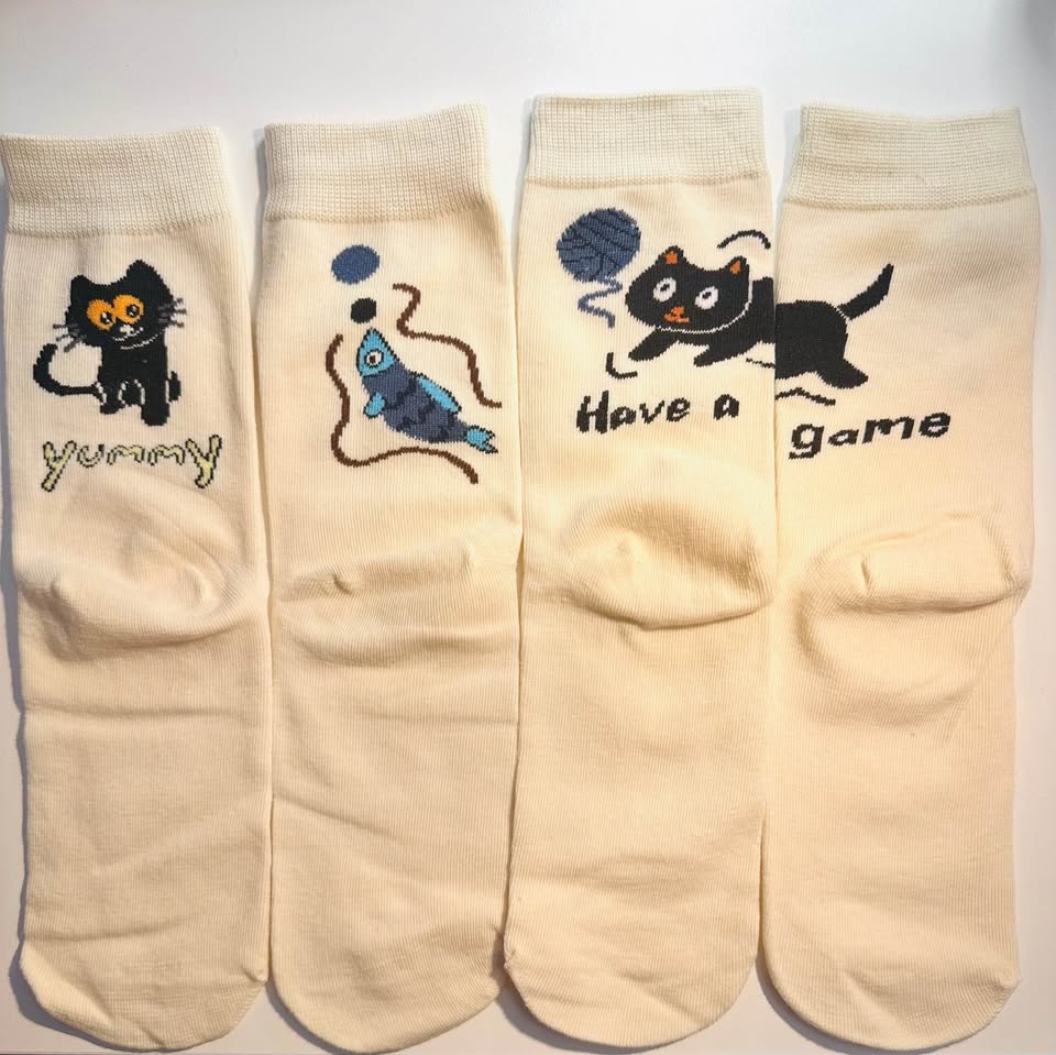 2 Pairs Polyester Knit Animal Crew Socks - photo 3