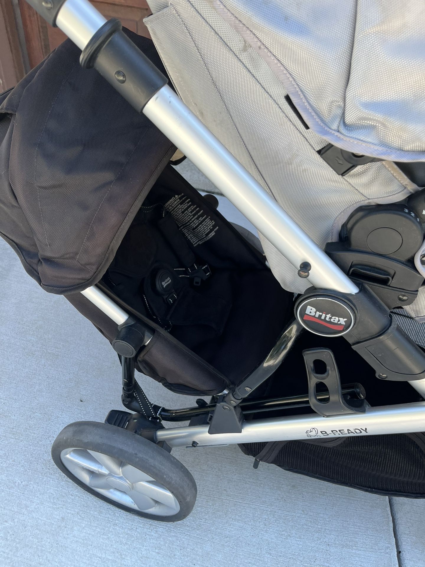 Britax B-Ready Double Stroller - photo 3
