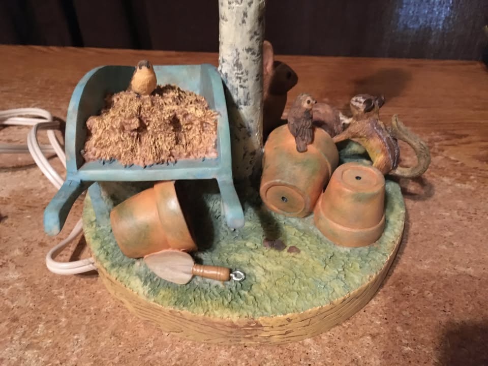 Marjolein Bastin Lamp Wheelbarrow Bunny Squirrel Pots Birds - photo 5