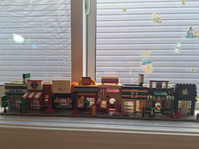 Custom Lego Street Stores