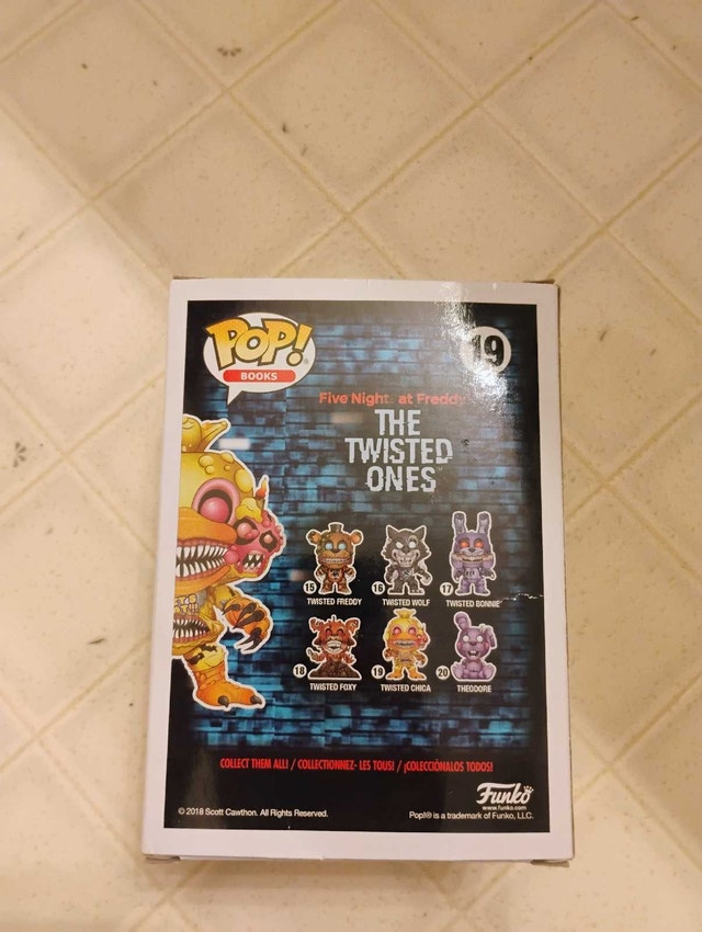 Five Nights at Freddy's Twisted Chica Funko Pop - photo 3