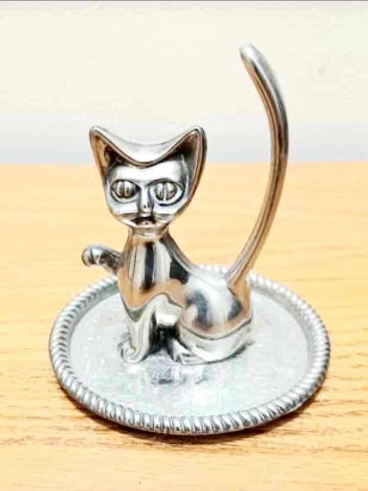 Vtg S.P. Seba Cat Ring Holder Tray