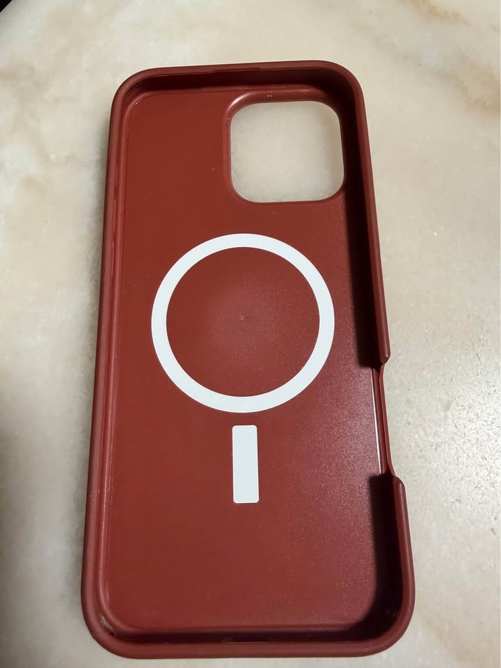 16 Pro Max OtterBox Case - photo 4