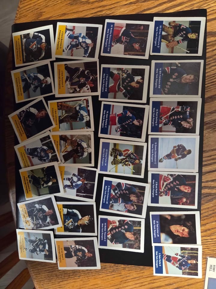 1974-75 Loblaws Action Hockey Stamps - photo 3