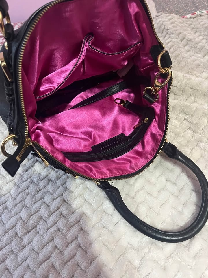 Danier Leather Purse - photo 4