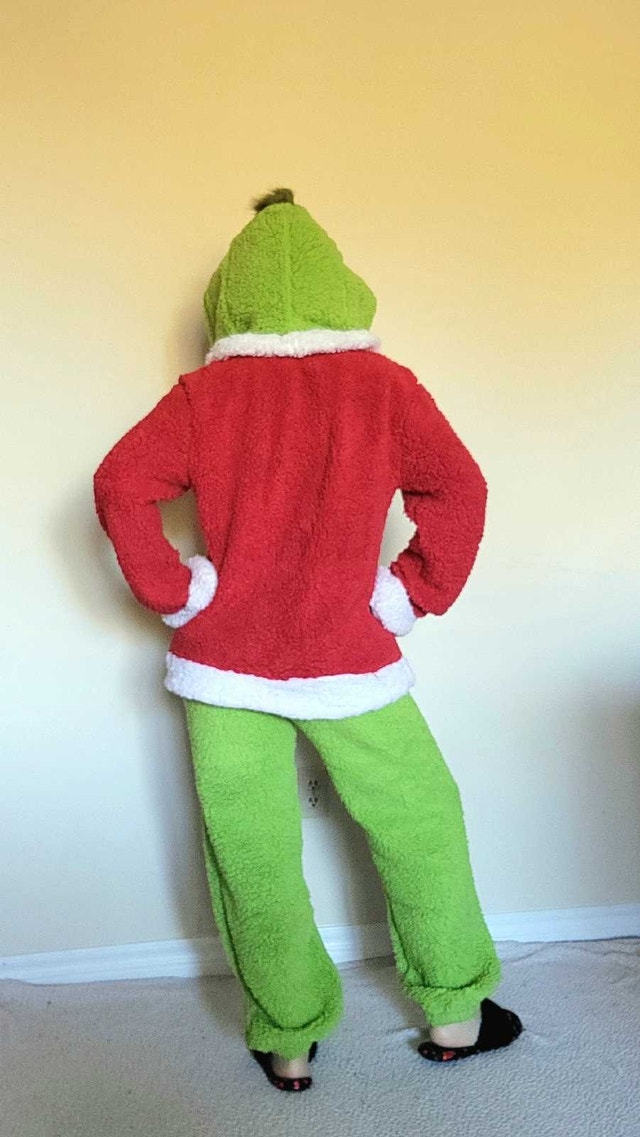 Grinch Pajama Onesie - Brand New Adult Medium - photo 5