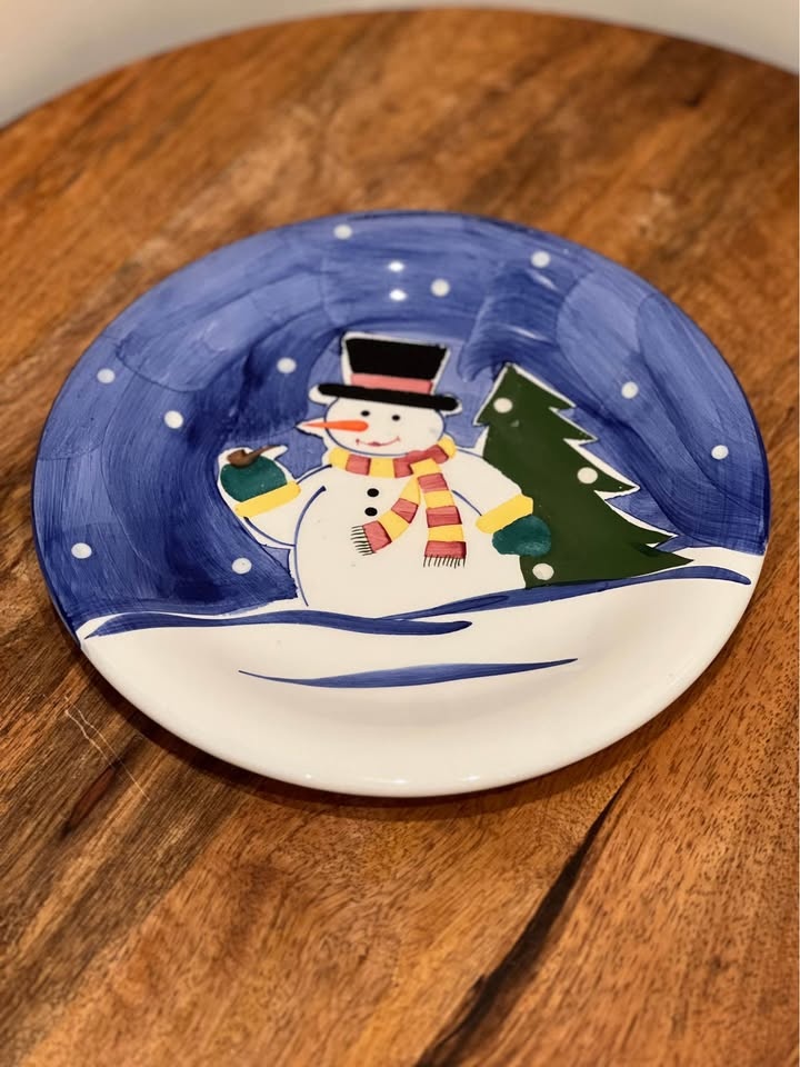Cook's Club Blizzard Hand Painted Snowman Salad Plate - photo 2