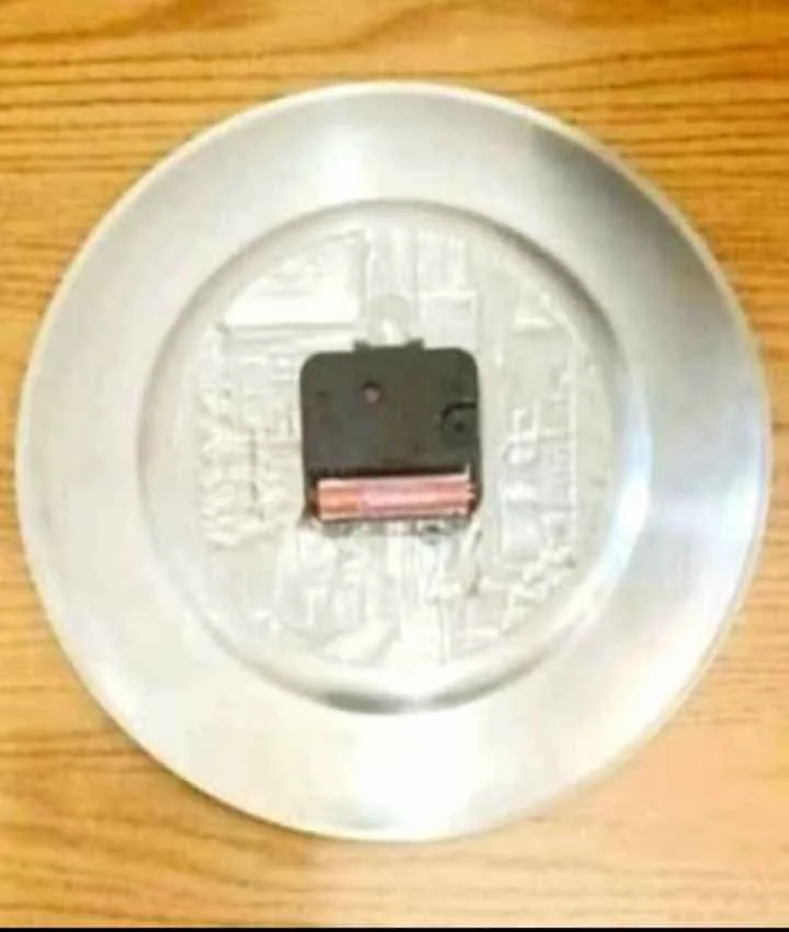 Vtg.German Pewter Wall Clock image indicator(3)