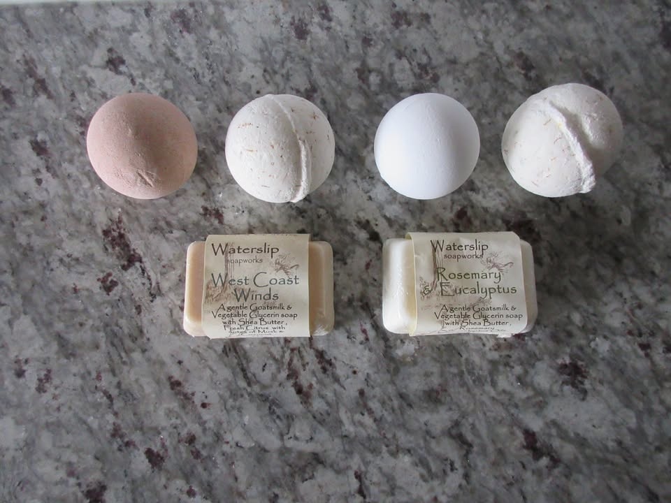 Soaps & Bath Bombs - photo 2