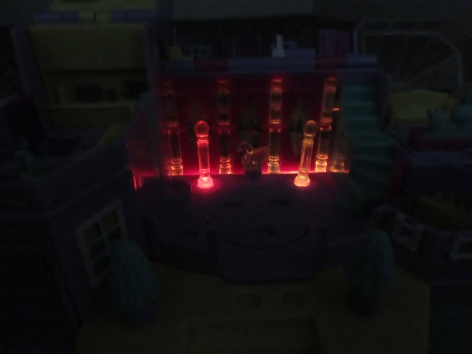 1994 Polly Pocket Magical Mansion Playset - photo 3