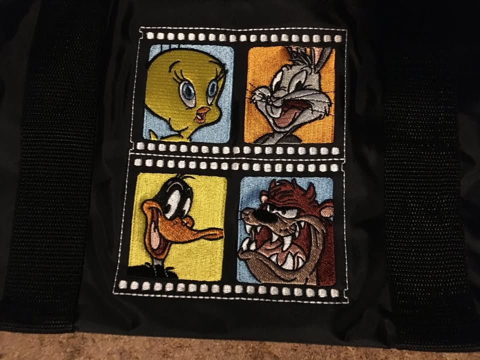 Vintage Looney Tunes Black Zippered Tote Bag - photo 2