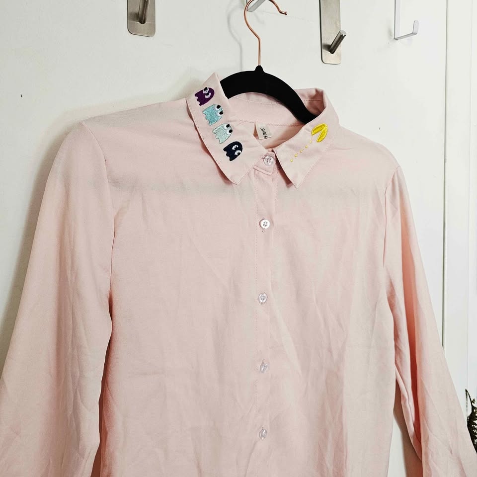 Pacman Embroidered Collar Womens Pastel Pink Arcade Kawaii Butto - photo 3