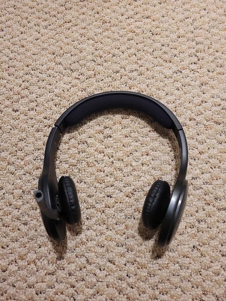 Genuine Logitech Bluetooth and 2.4 Ghz Headphones Microphone + u - photo 4