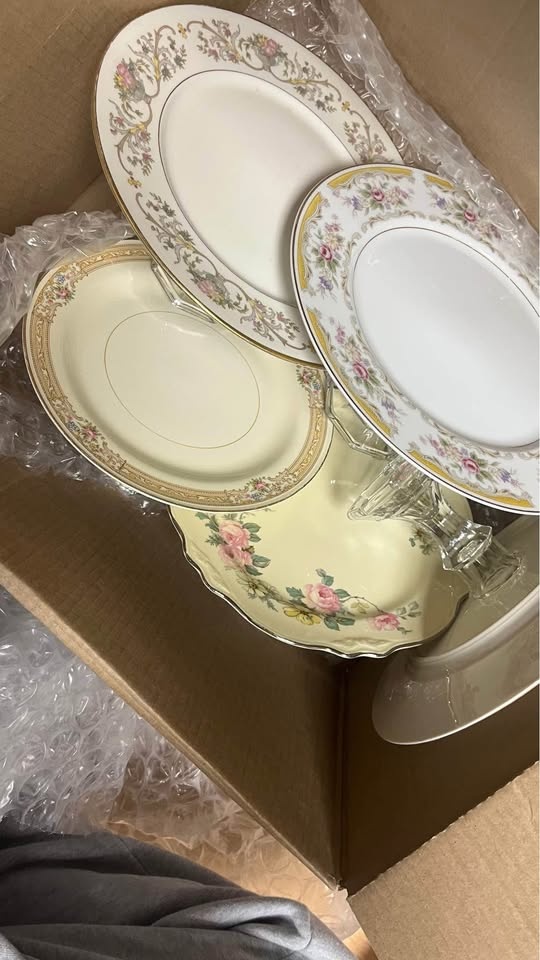 7 vintage plate dessert stands - photo 2