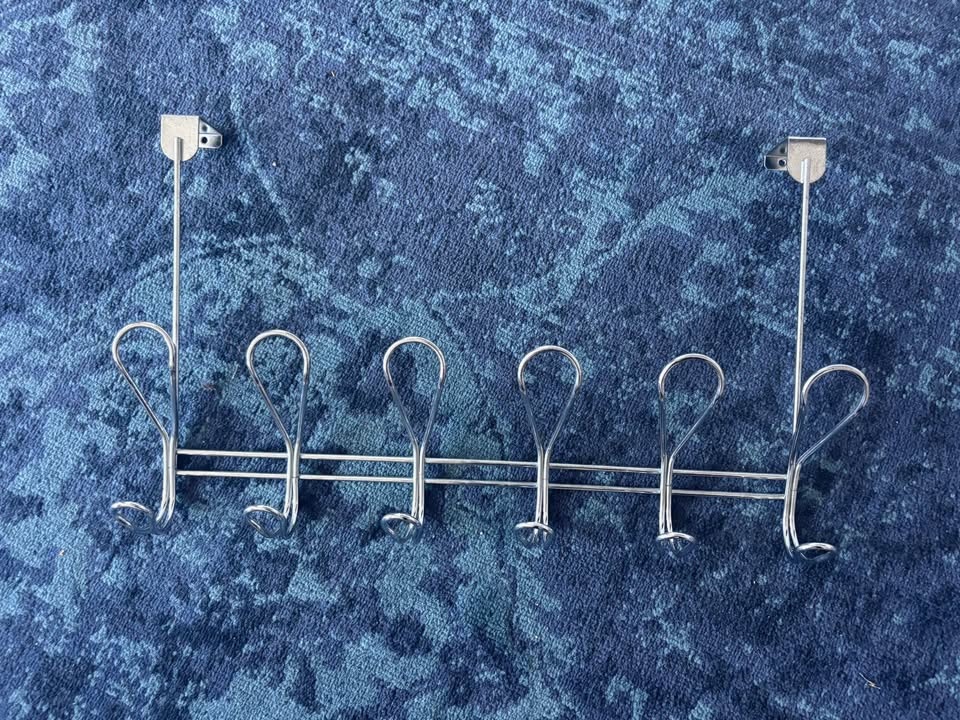 6-Hook Over-the-Door Rail, Silver - Holds up to 15.8kg - photo 3