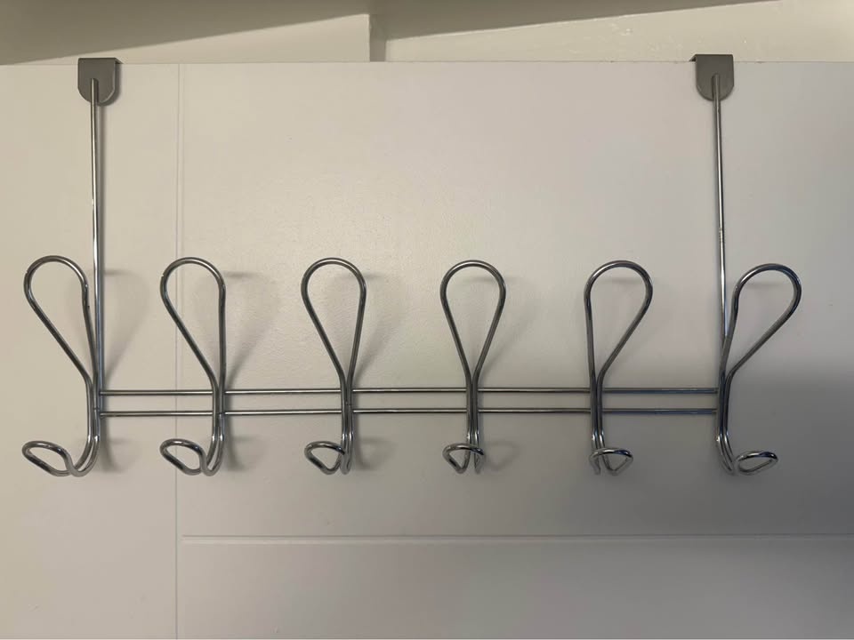 6-Hook Over-the-Door Rail, Silver - Holds up to 15.8kg - photo 4