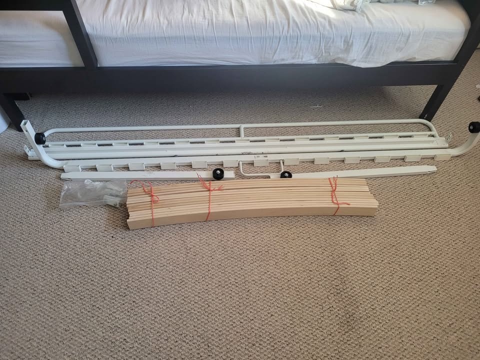 Ikea twin bed frame (under bed) - photo 4