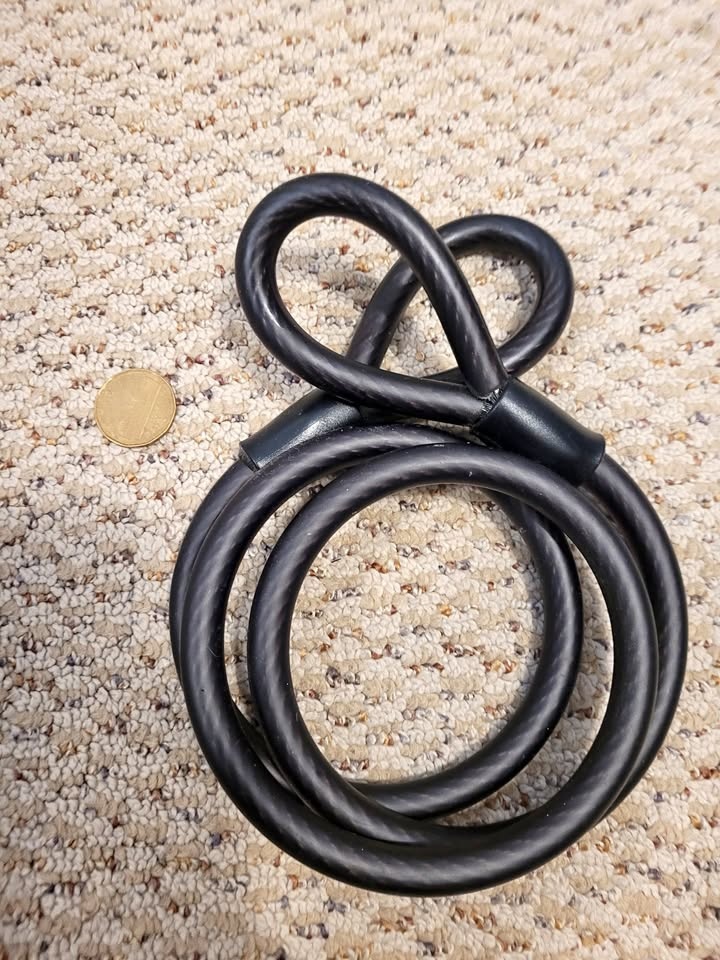 Heavy duty bicycle lock (Never used)